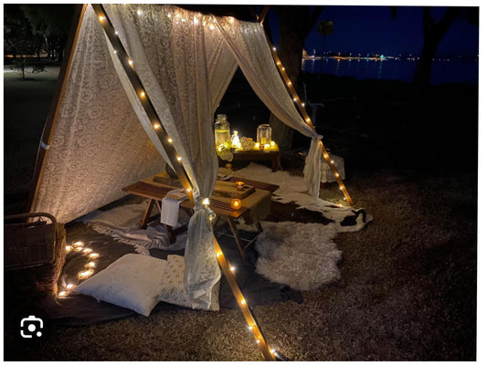 Luxury Sunset Picnic